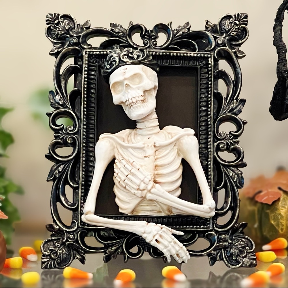 NEW Gothic Halloween Skeleton 3D Gallery Portrait Ornate Frame